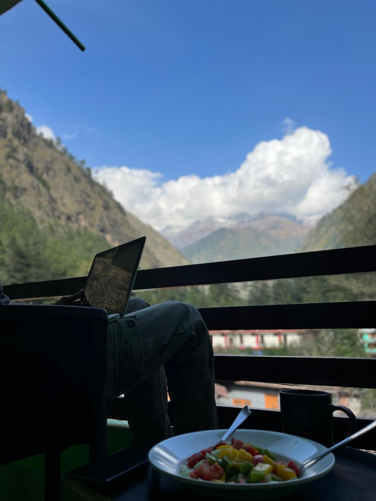 The Royal Orchard Kasol Ξενοδοχείο Εξωτερικό φωτογραφία